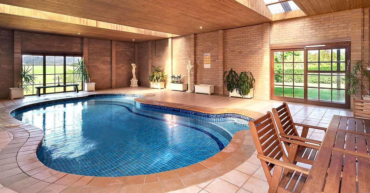 Strathearn Park Lodge Скоун Екстериор снимка