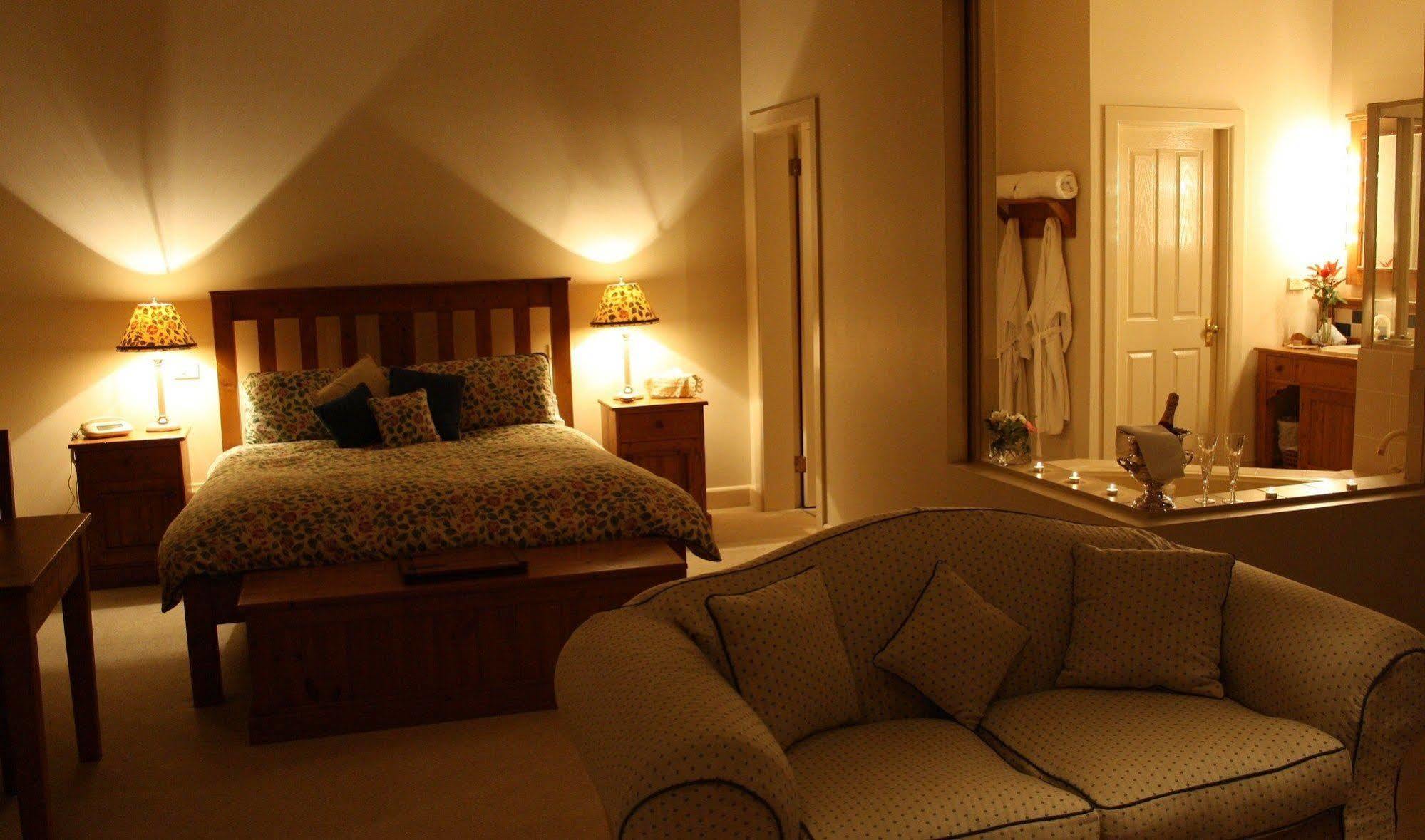 Strathearn Park Lodge Скоун Екстериор снимка