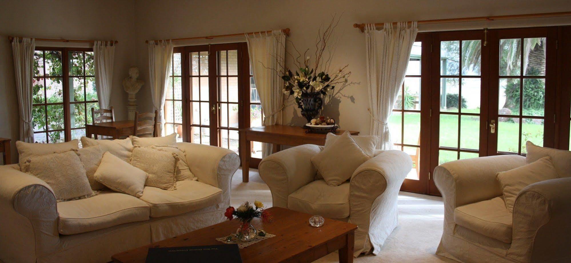 Strathearn Park Lodge Скоун Екстериор снимка
