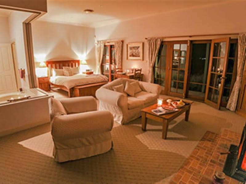 Strathearn Park Lodge Скоун Екстериор снимка
